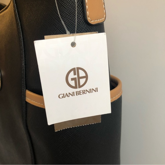 Giani Bernini Saffiano Faux Leather Medium Hobo Crossbody, NWT - Picture 6 of 7